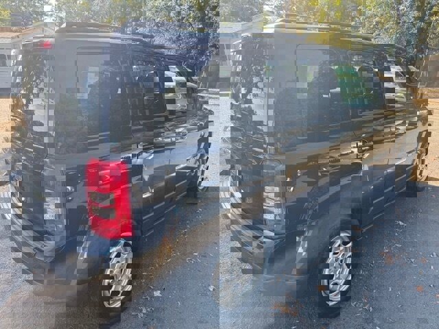 Used 2016 Jeep Patriot Sport w/ Power Value Group image 4