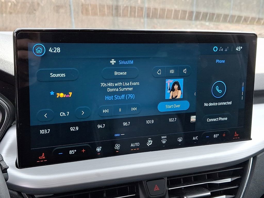 Used 2024 Ford Escape Platinum image 17