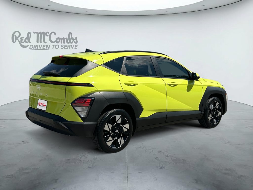 Used 2024 Hyundai Kona SEL w/ Convenience Package FWD image 5