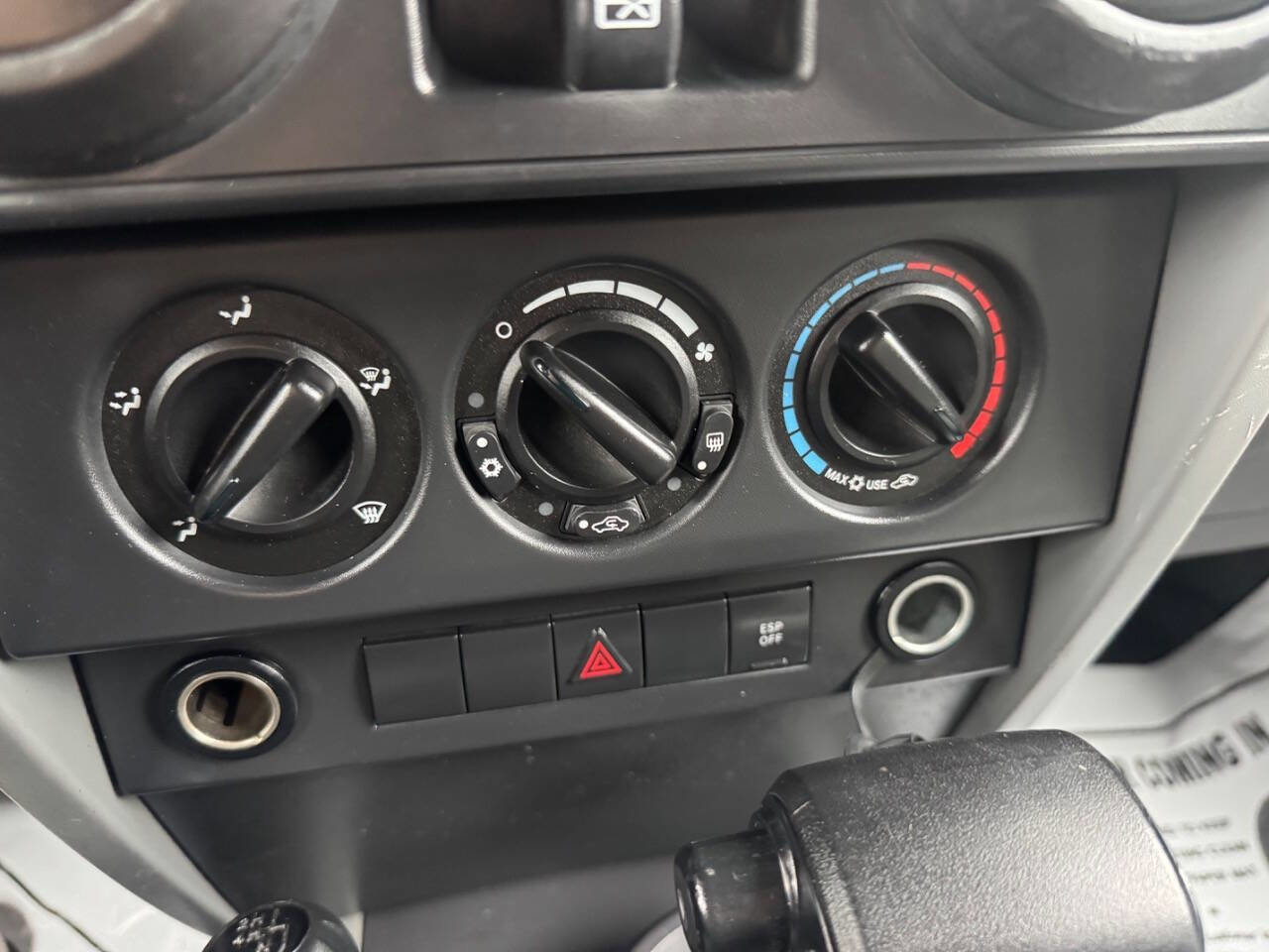 Used 2008 Jeep Wrangler Unlimited X image 25