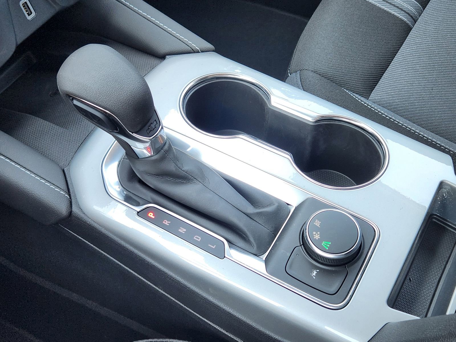 New 2025 Chevrolet Blazer LT w/ Convenience Package image 19