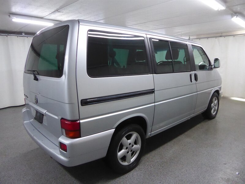 Used 2002 Volkswagen Eurovan MV FWD image 7