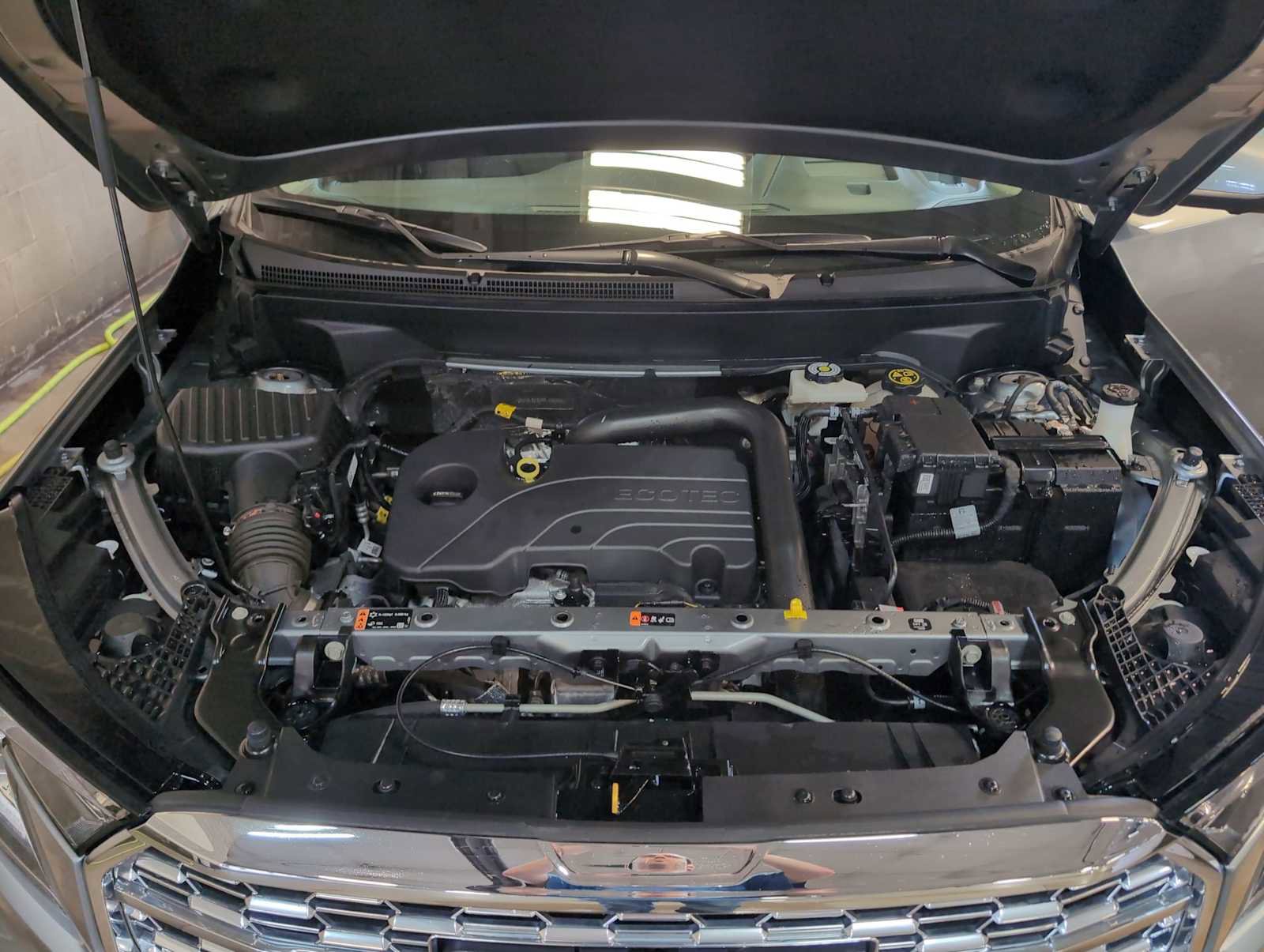 Used 2023 GMC Terrain Denali w/ Denali Premium Package image 31