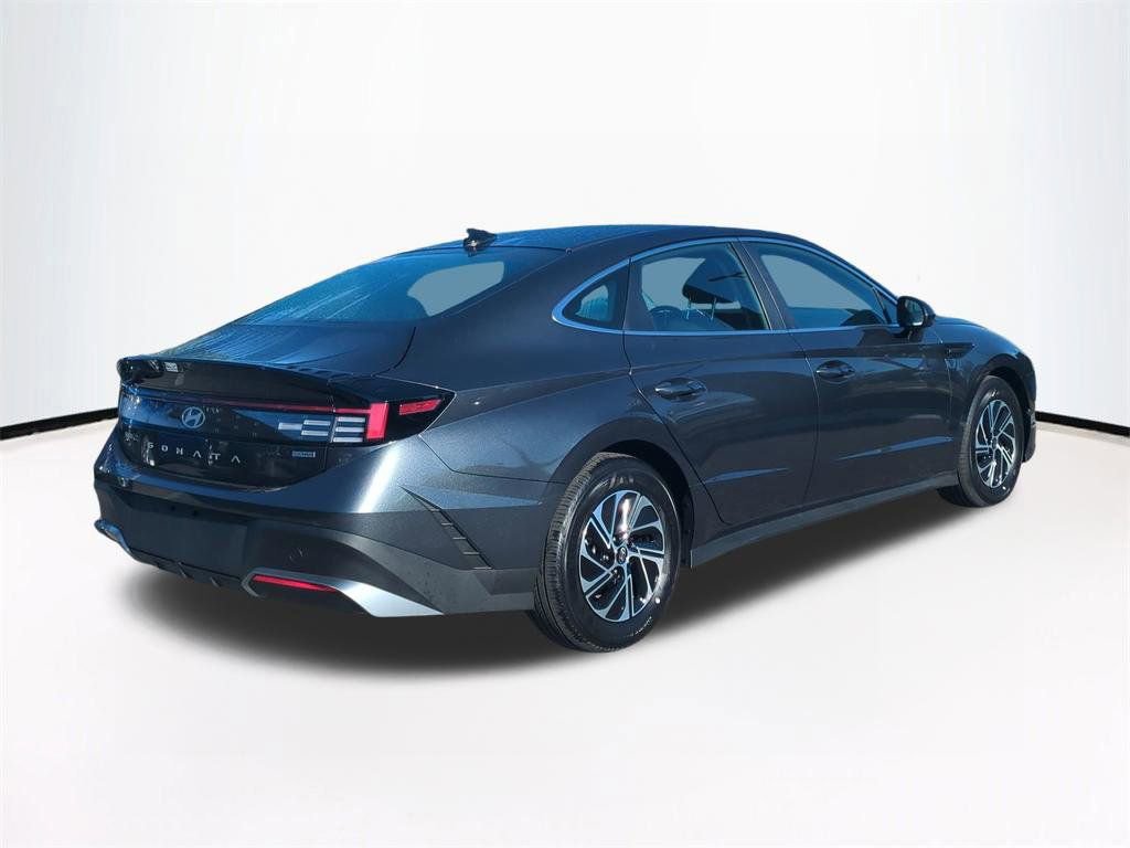New 2026 Hyundai Sonata Blue image 5