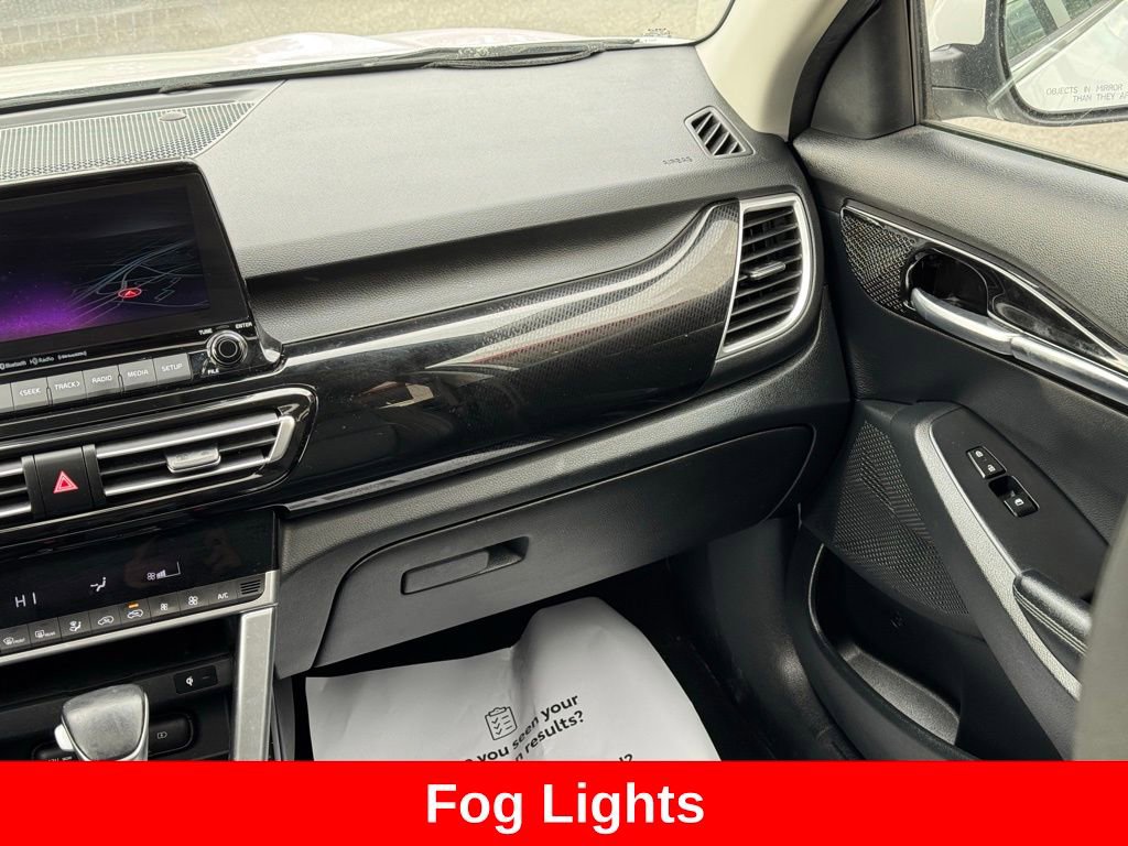 Used 2023 Kia Seltos EX image 22
