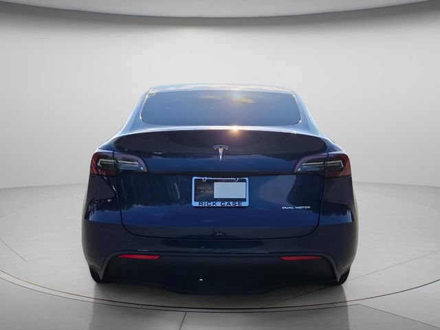 Used 2023 Tesla Model Y Long Range AWD/4WD image 5