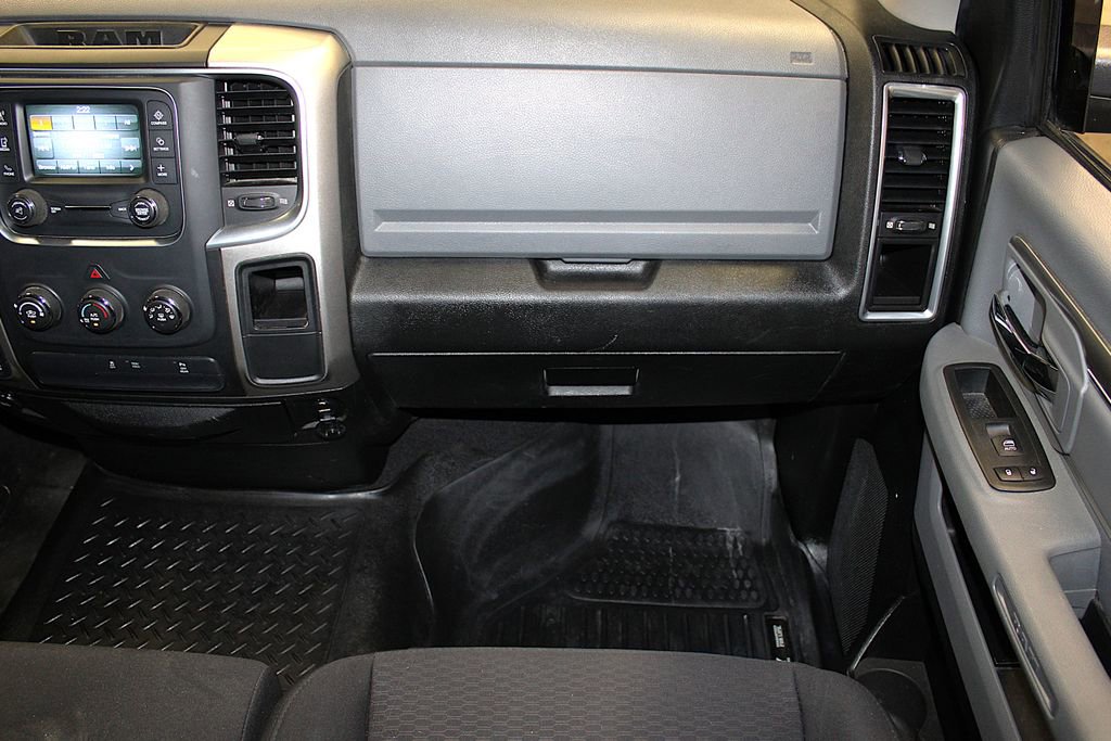 Certified 2020 RAM 1500 Classic Warlock AWD/4WD image 29