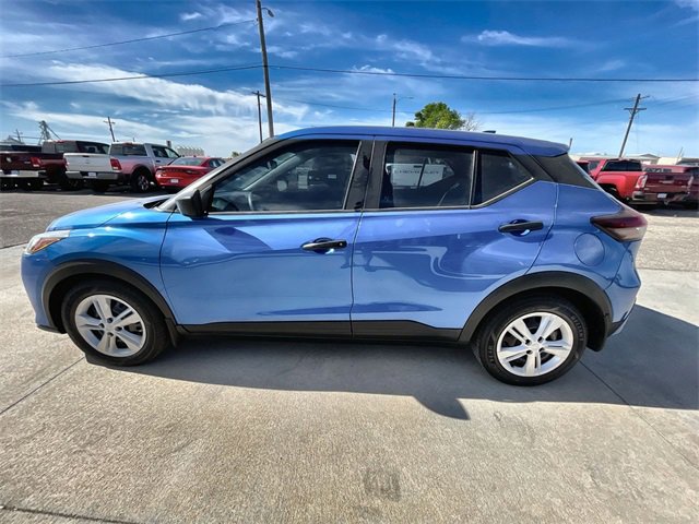 Used 2021 Nissan Kicks S image 15