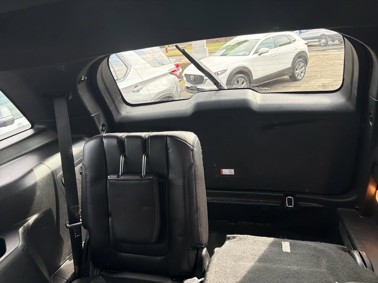 Used 2016 Ford Explorer XLT w/ Equipment Group 202A image 24