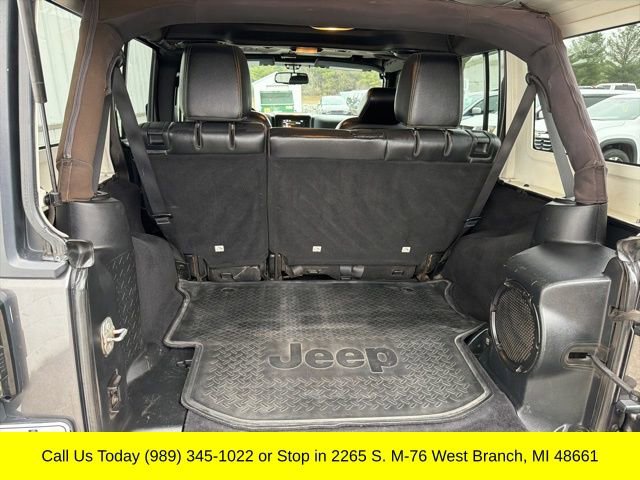 Used 2014 Jeep Wrangler Unlimited Rubicon w/ Max Tow Package AWD/4WD image 35