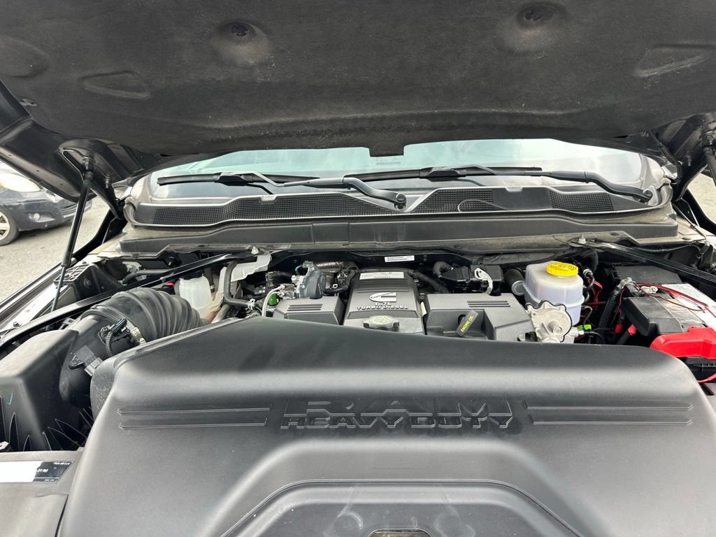 Used 2022 RAM 2500 Laramie AWD/4WD image 38