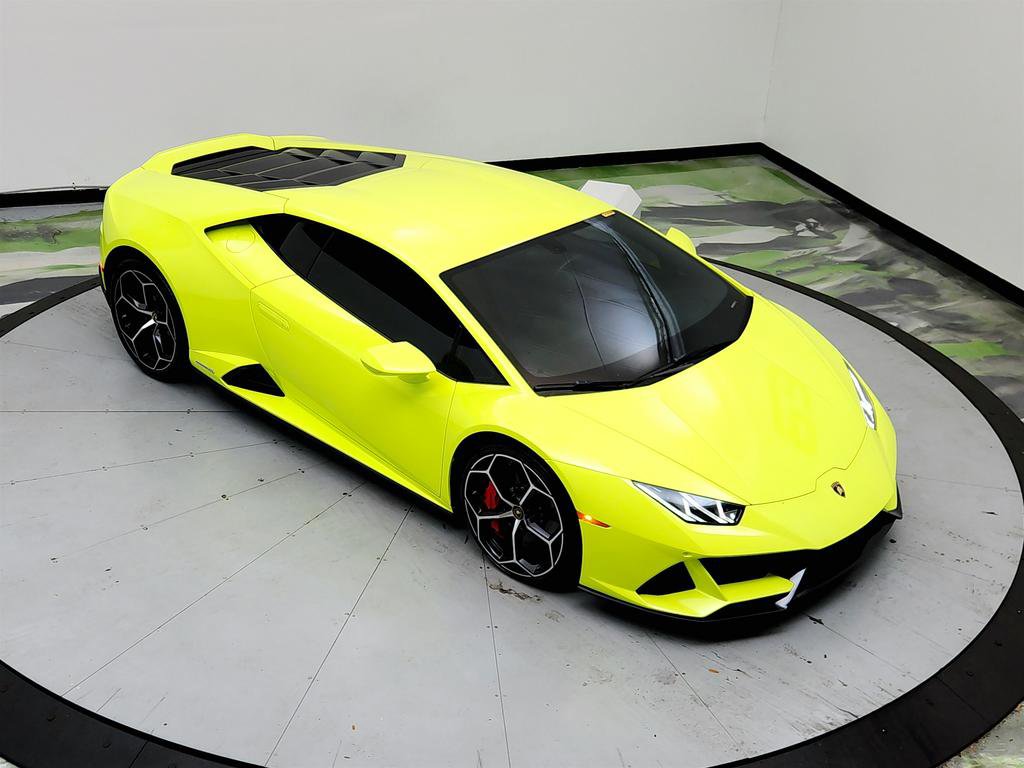 Used 2020 Lamborghini Huracan EVO image 28