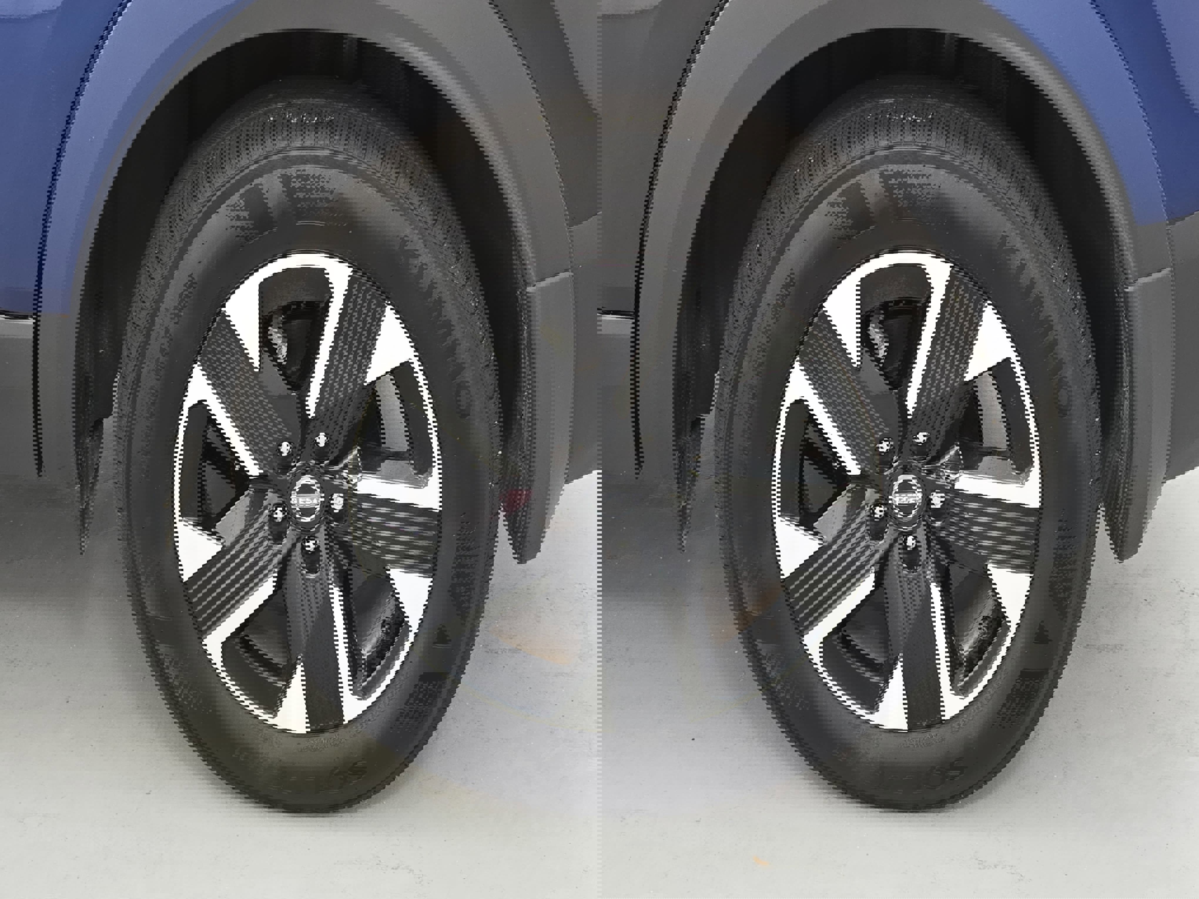 Certified 2025 Nissan Kicks SV image 31