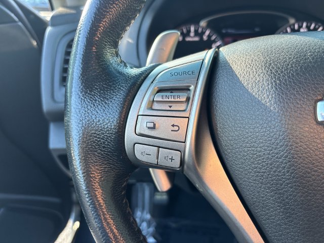 Used 2013 Nissan Altima 3.5 SL FWD image 26