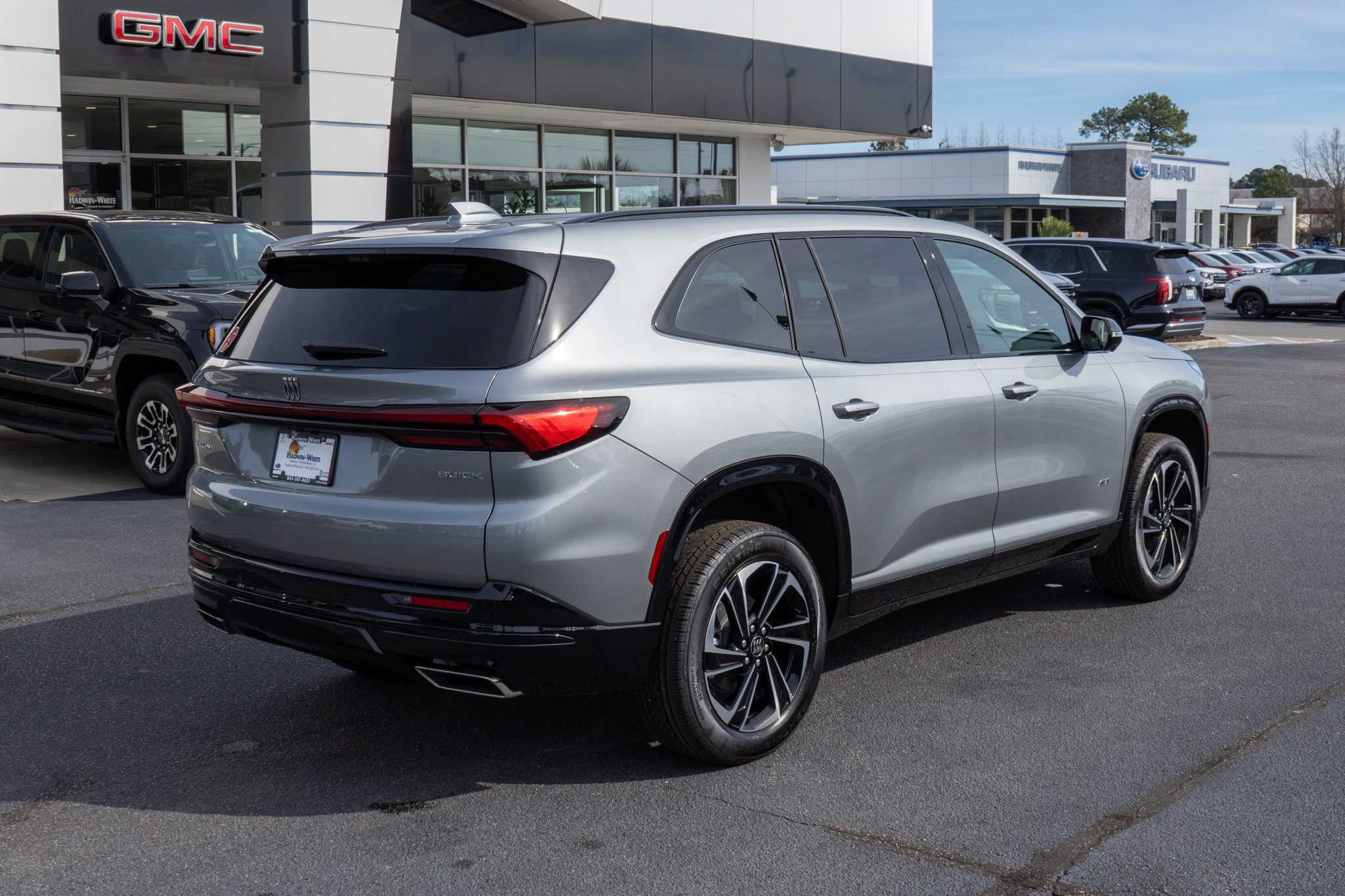 New 2026 Buick Enclave Sport Touring w/ Power Package image 3