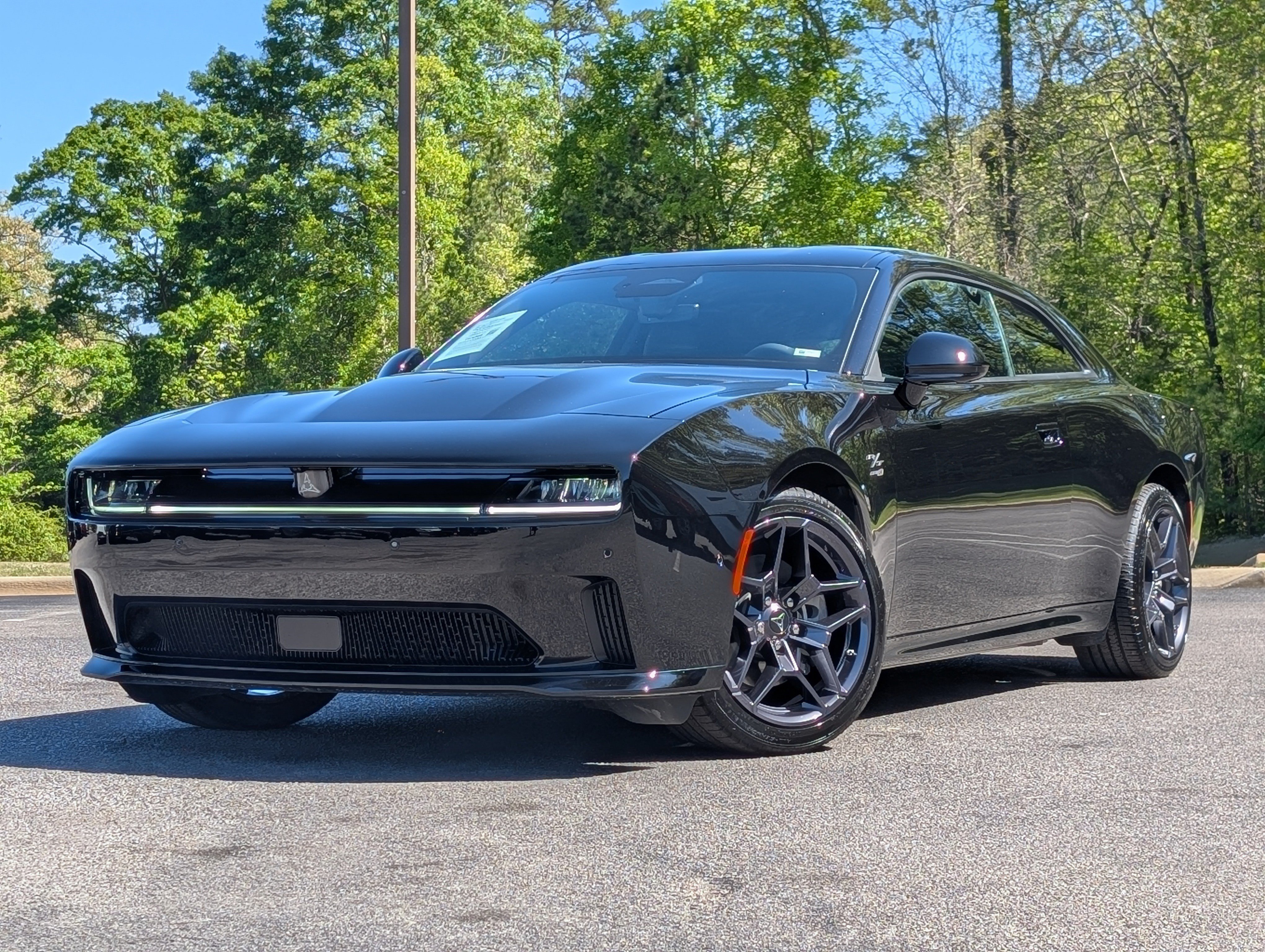 Used 2024 Dodge Charger Daytona R/T w/ Plus Group AWD/4WD image 4