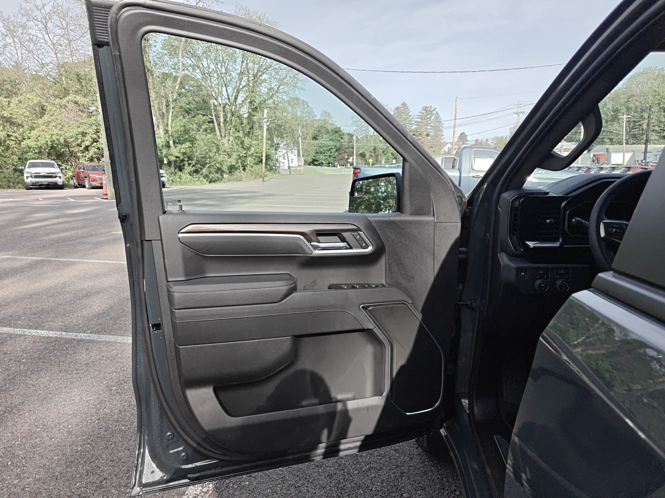 Certified 2026 Chevrolet Silverado 1500 LT AWD/4WD image 19