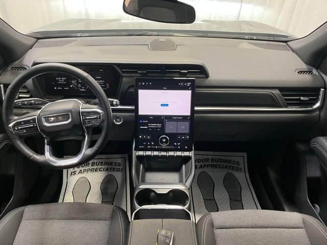 Used 2025 GMC Terrain Elevation image 4