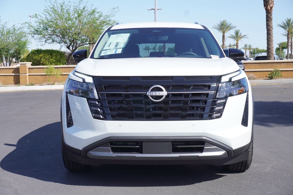 New 2026 Nissan Pathfinder SL image 5