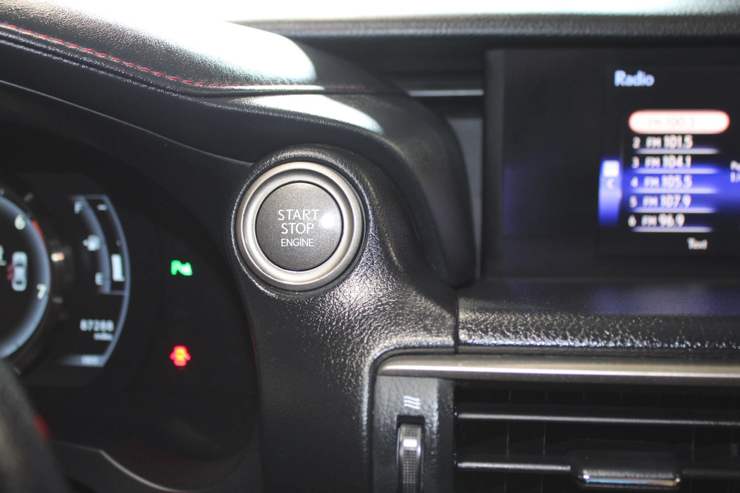 Used 2019 Lexus IS 300 F Sport w/ F Sport Package RWD image 20