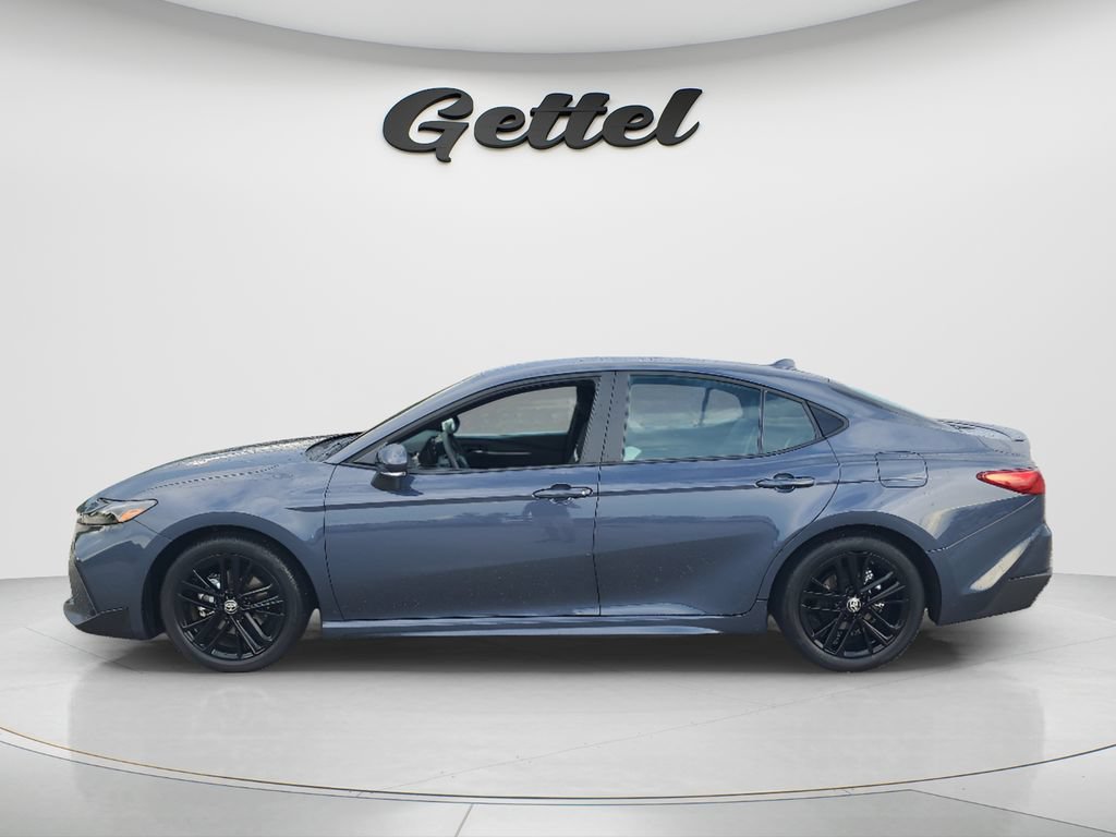 Used 2026 Toyota Camry SE FWD image 8