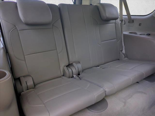 Used 2015 Chevrolet Suburban LTZ image 22