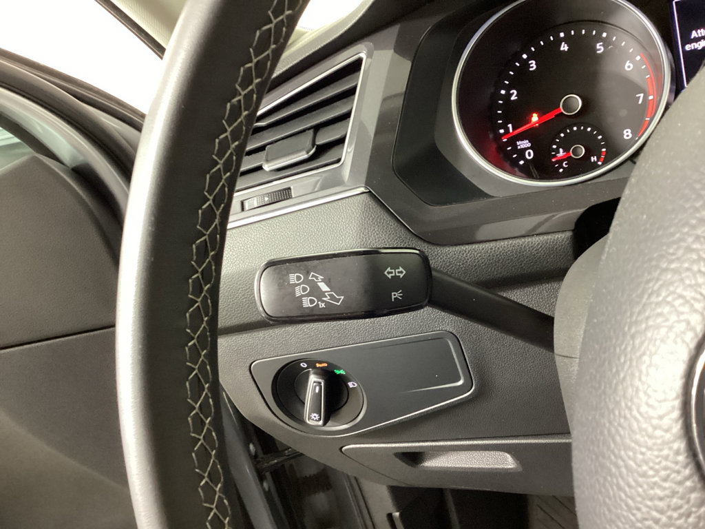 Used 2021 Volkswagen Tiguan SE R-Line AWD/4WD image 21