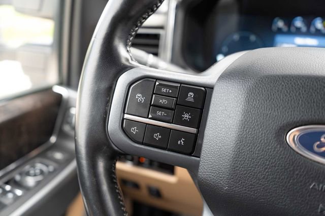 Used 2023 Ford F350 Lariat w/ Lariat Ultimate Package AWD/4WD image 20