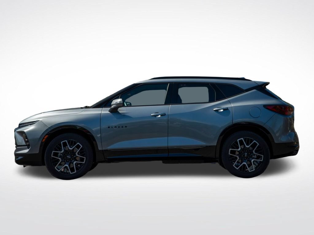 New 2025 Chevrolet Blazer RS w/ Driver Confidence II Package AWD/4WD image 6