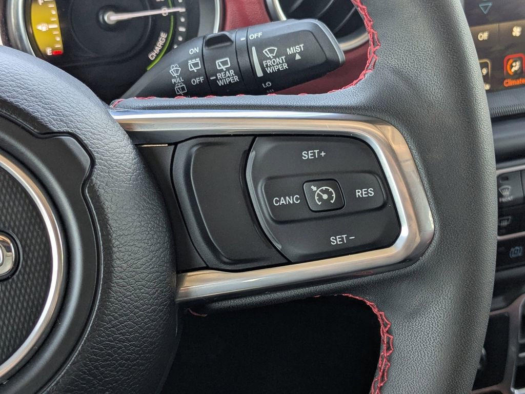 Used 2023 Jeep Wrangler Unlimited Rubicon 4xe AWD/4WD image 23