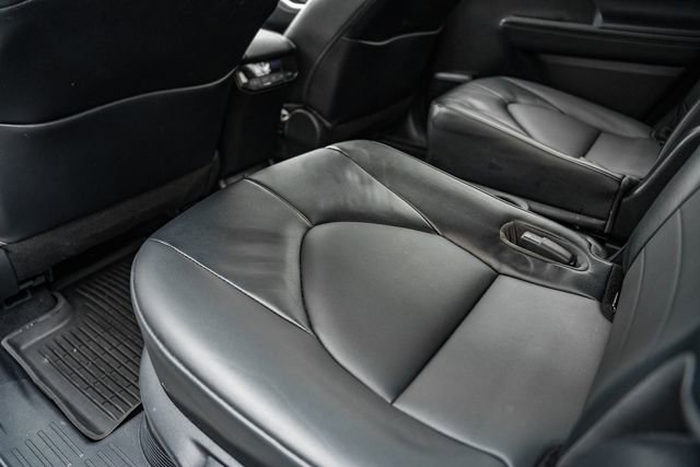 Used 2022 Toyota Highlander XLE image 42