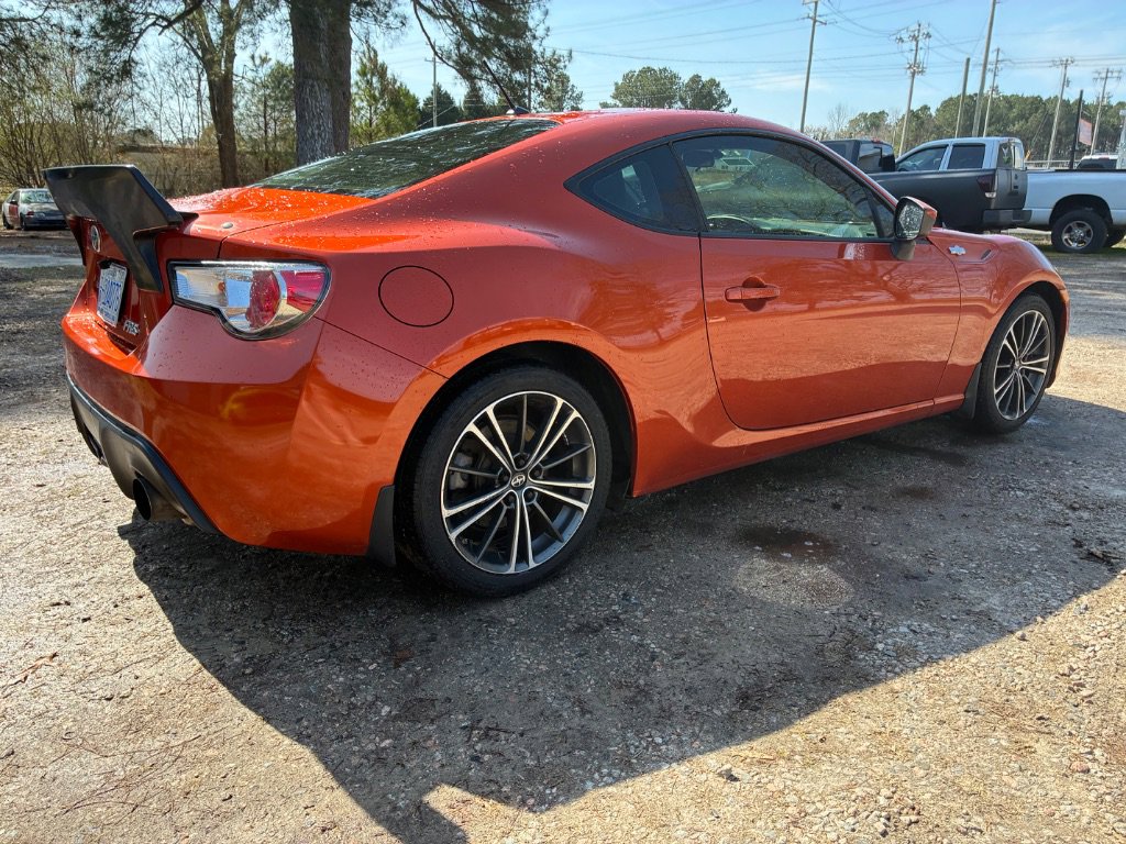 Used 2014 Scion FR-S image 5