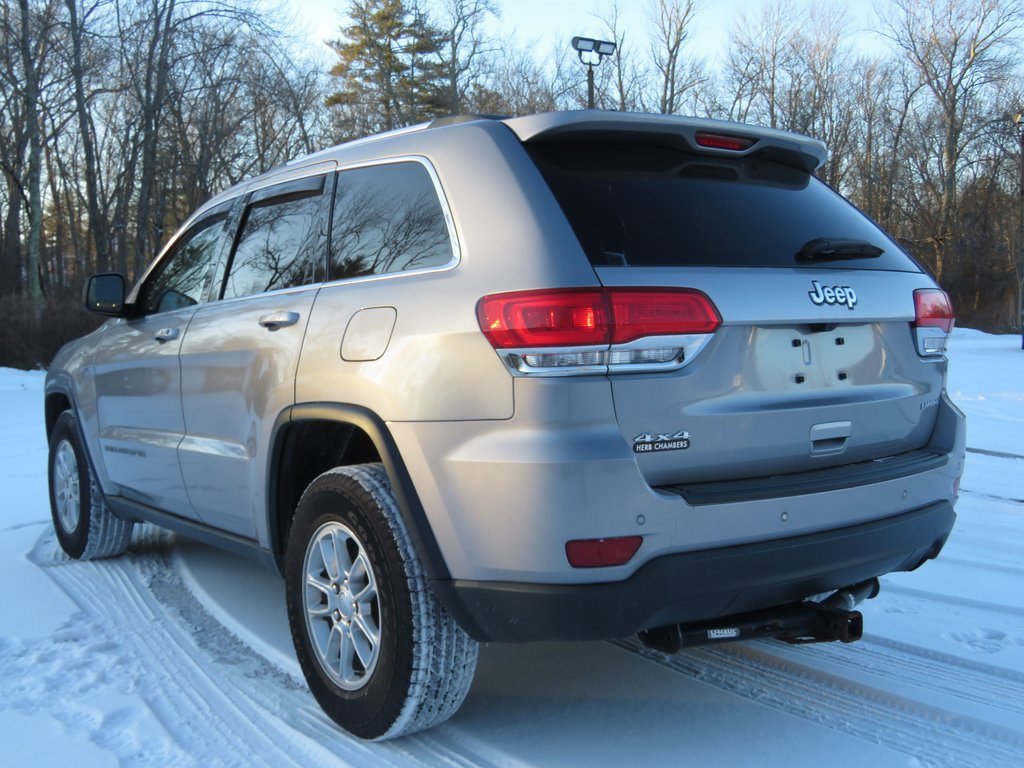 Used 2019 Jeep Grand Cherokee Laredo image 7