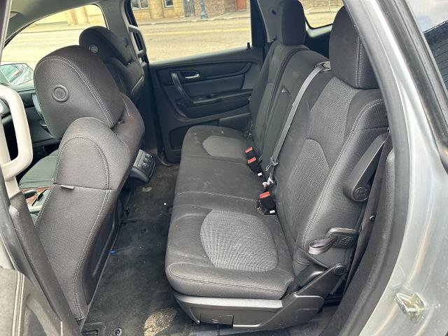 Used 2014 Chevrolet Traverse LT image 18