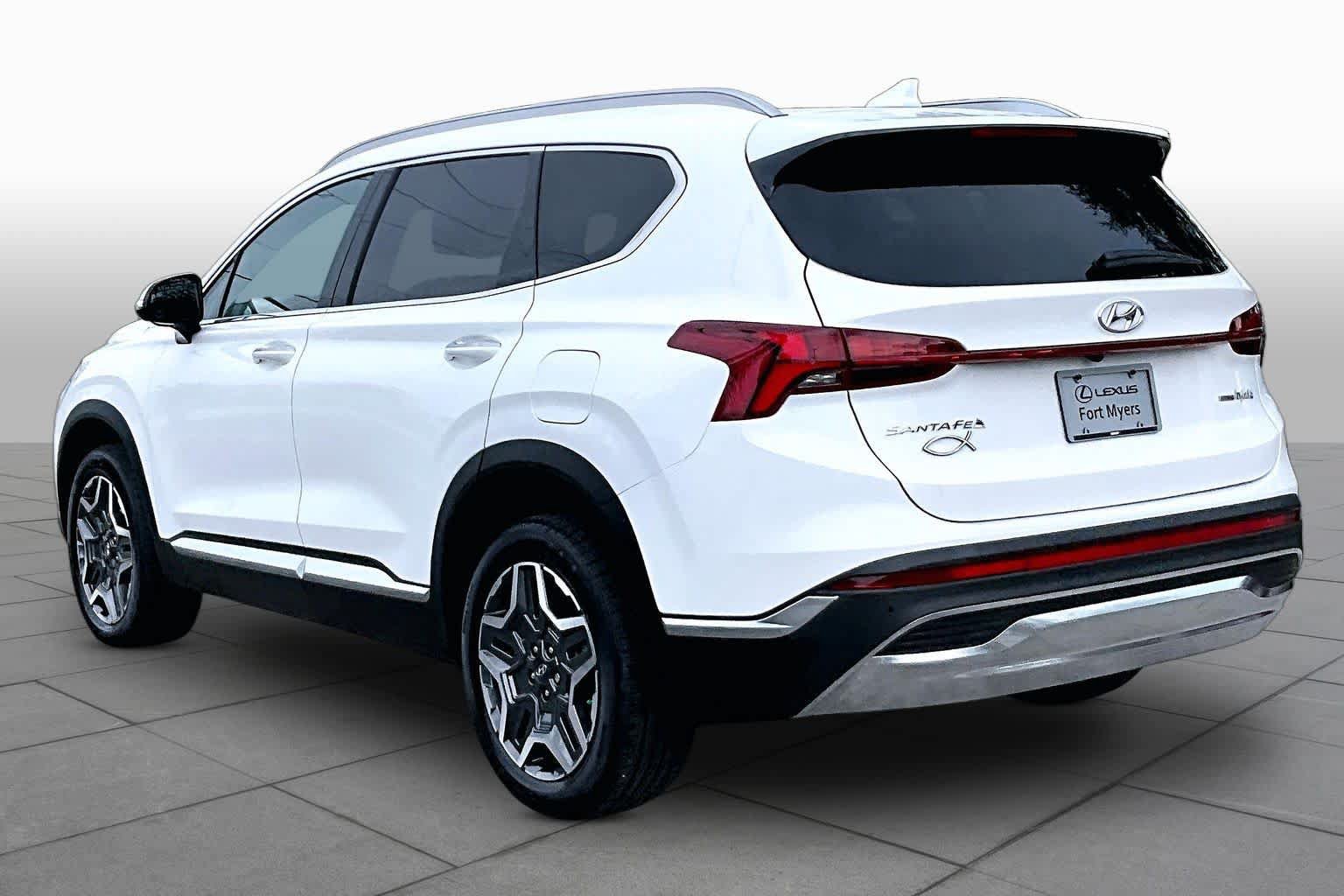 Used 2022 Hyundai Santa Fe SEL Premium AWD/4WD image 12