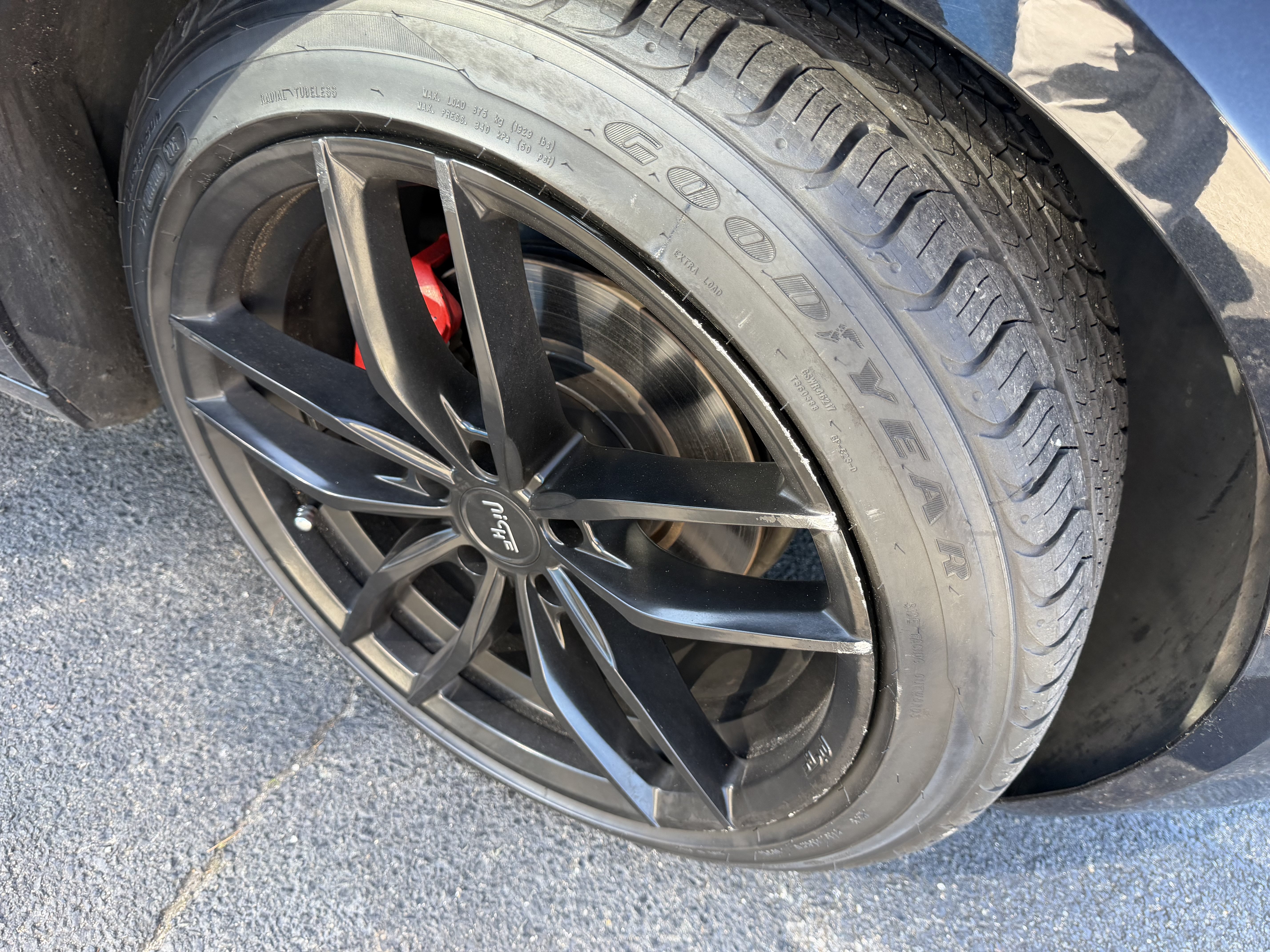 Used 2012 Chevrolet Camaro LT RWD image 9