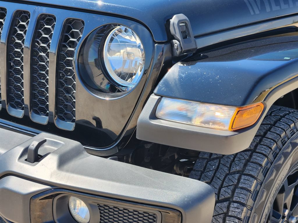 Used 2022 Jeep Gladiator Sport AWD/4WD image 9