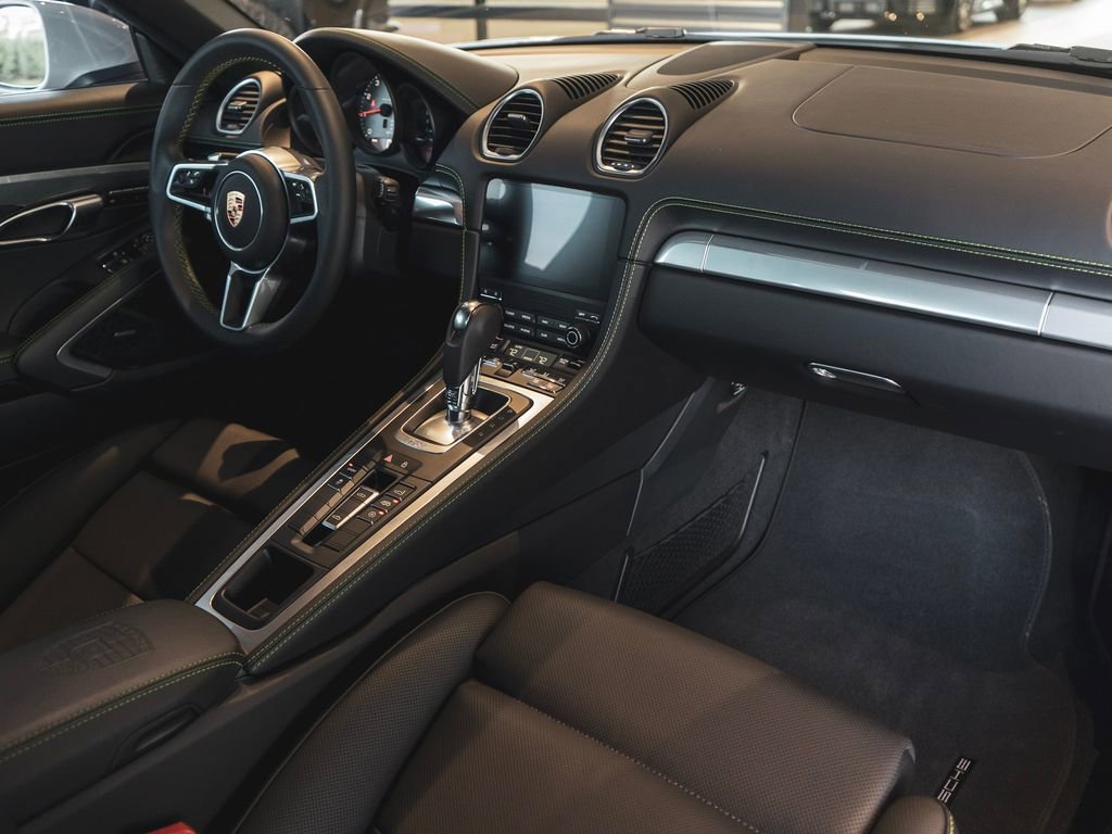 Used 2025 Porsche 718 Boxster S image 11