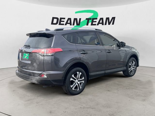 Used 2016 Toyota RAV4 LE image 8