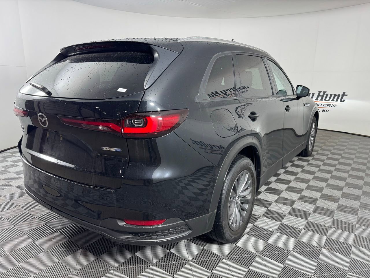 Used 2024 MAZDA CX-90 Plug-In Hybrid w/ Preferred AWD/4WD image 8