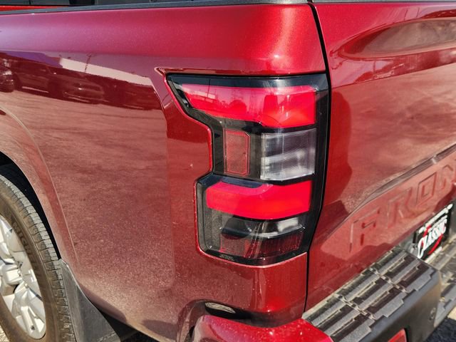 Used 2023 Nissan Frontier SV w/ SV Premium Package image 7