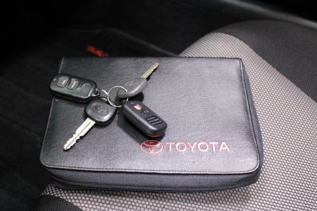 Used 2001 Toyota MR2 image 63