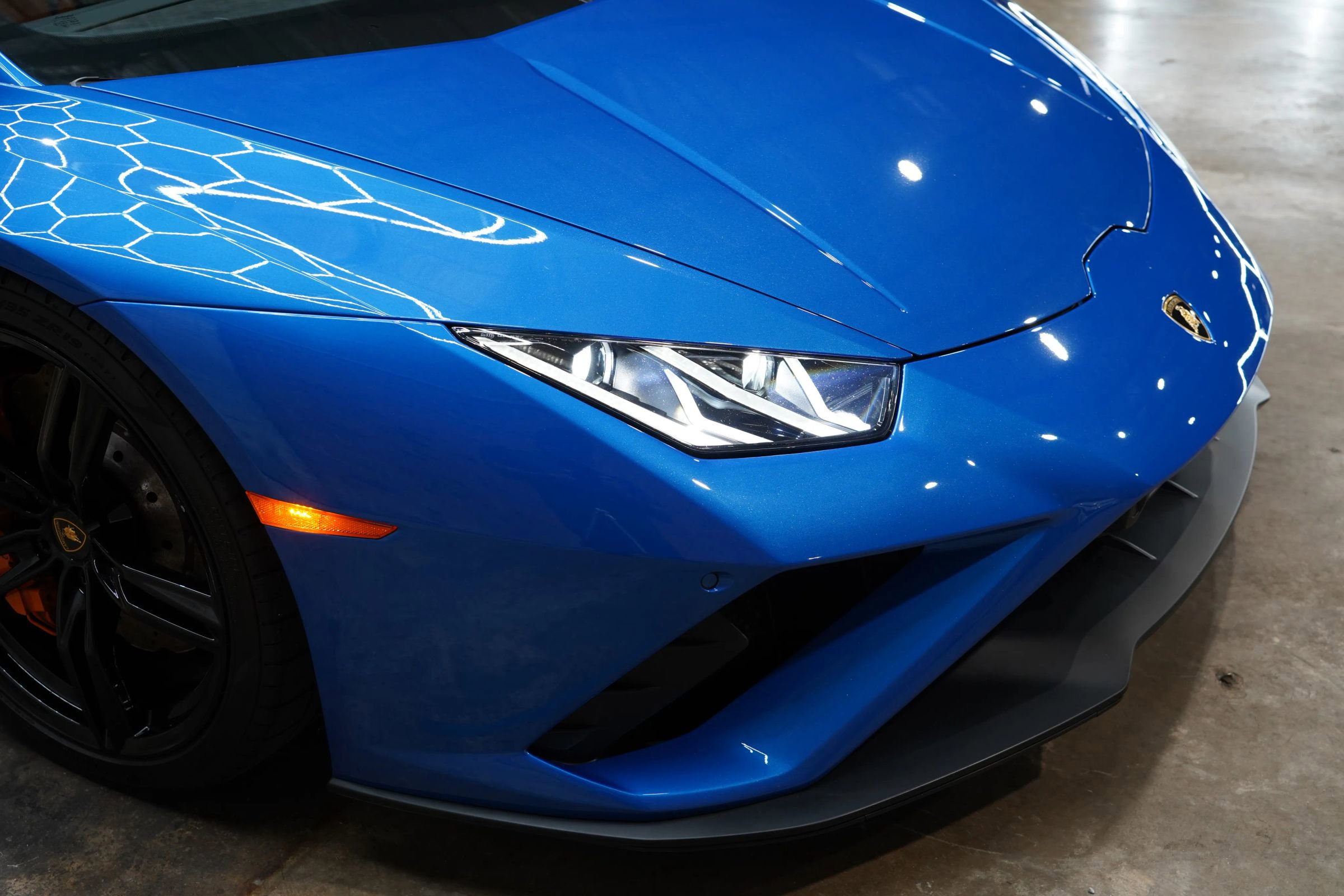 Used 2020 Lamborghini Huracan EVO image 85