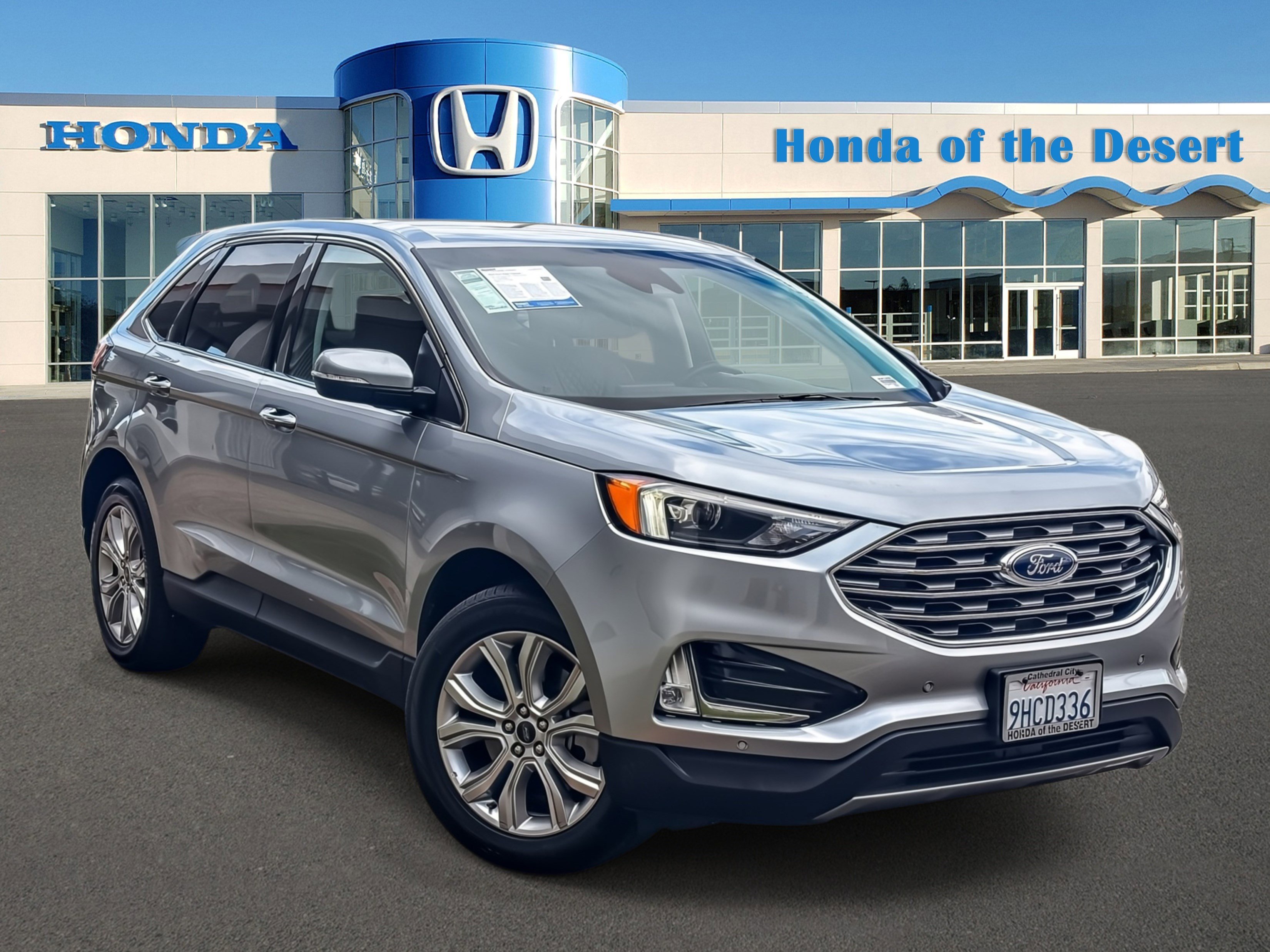 Used 2023 Ford Edge Titanium image 1