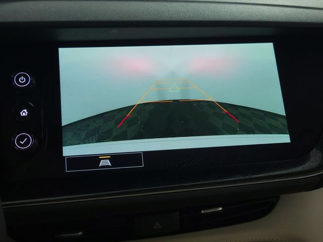 Used 2023 Buick Envision Essence FWD image 18