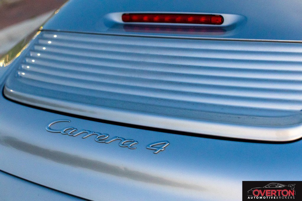 Used 2000 Porsche 911 Carrera RWD image 33