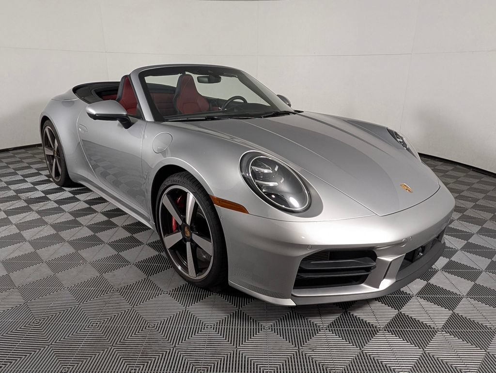 Certified 2025 Porsche 911 Carrera S RWD image 9