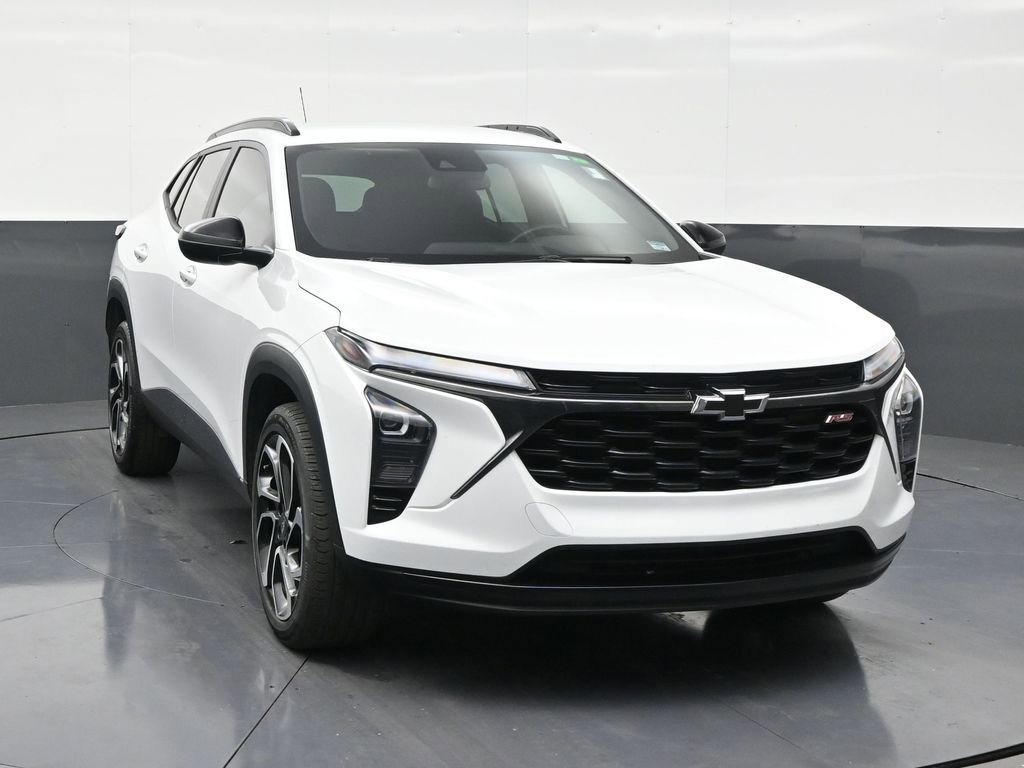 Used 2024 Chevrolet Trax RS image 7