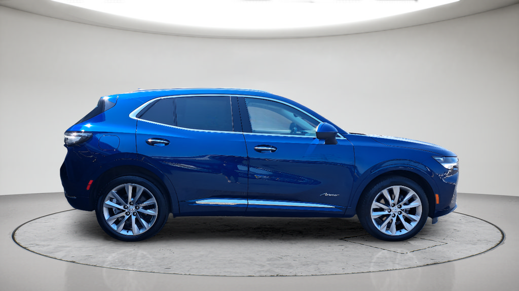 Used 2023 Buick Envision Avenir FWD image 2