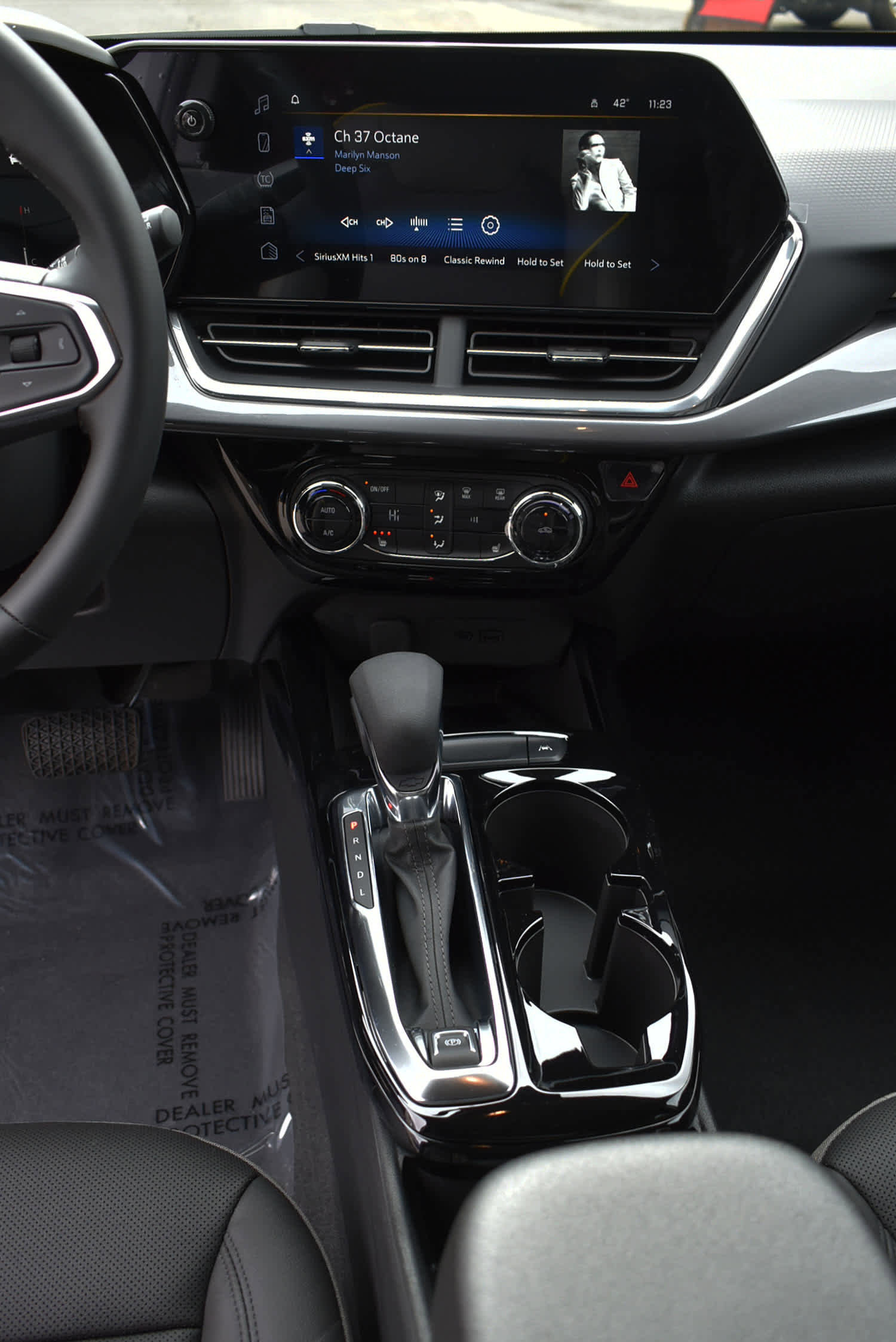 New 2026 Chevrolet Trax ACTIV w/ Sunroof Package image 16
